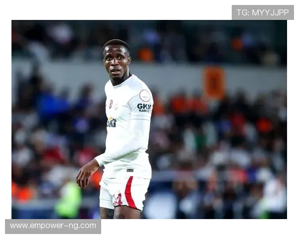 摩纳哥俱乐部最新动态解析 球队转会与赛季展望全面报道