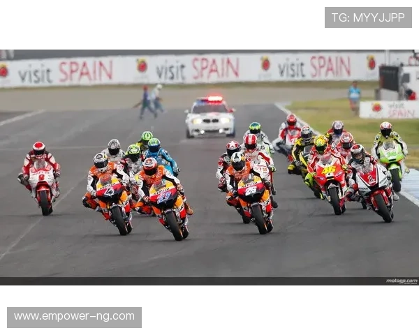 最新MotoGP赛季动态解析：车手成绩变动与冠军争夺焦点